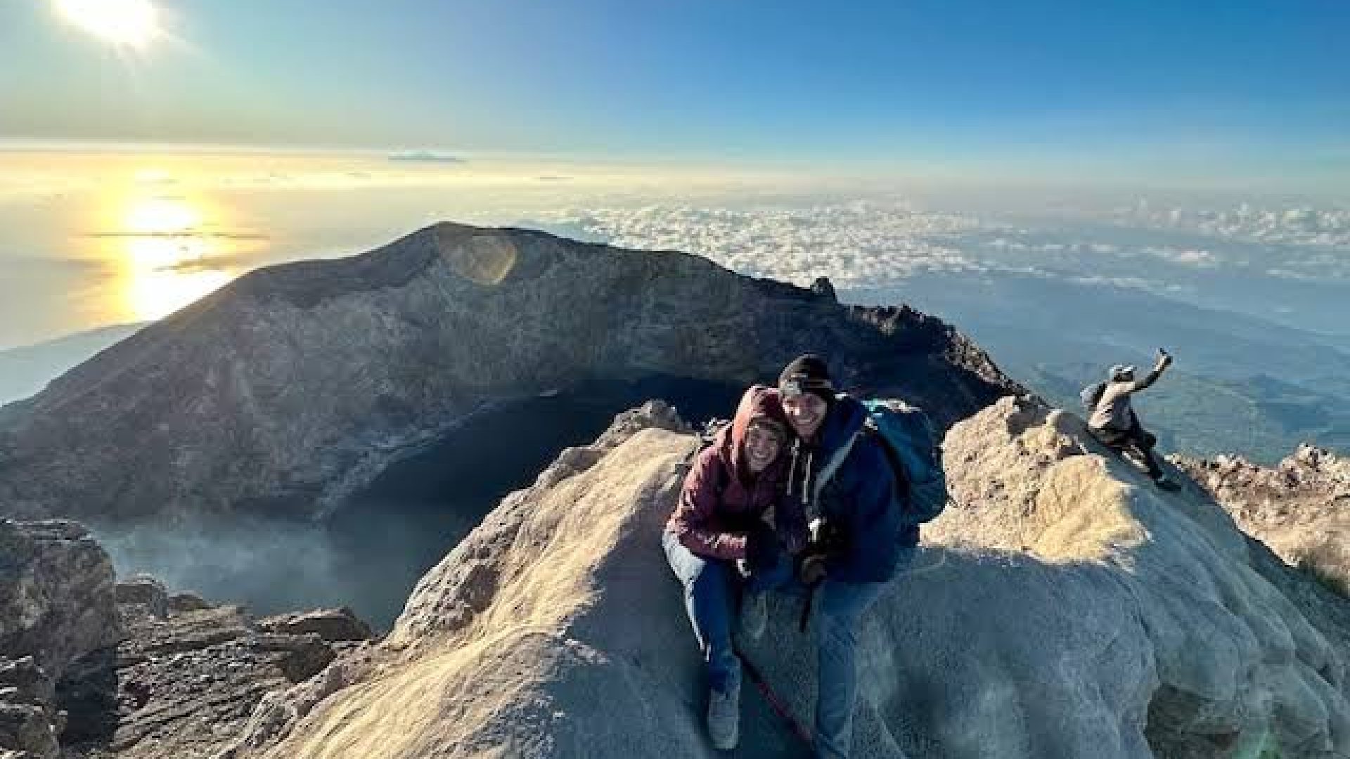 Trekking Mount Agung